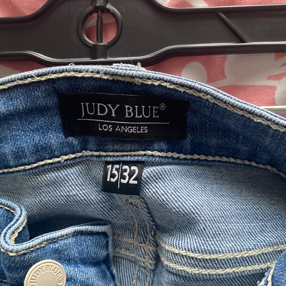 Judy blue skinny distressed ankle jeans